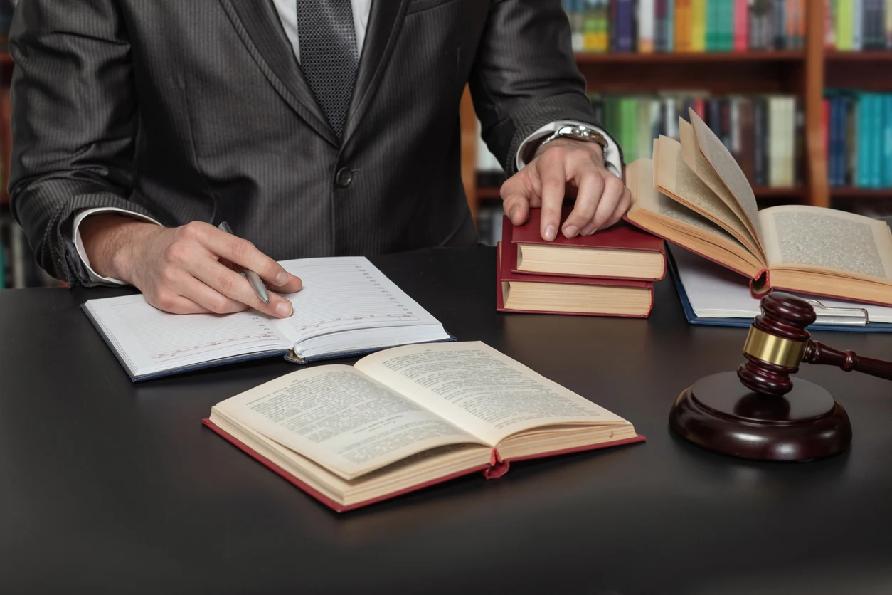 Asbestos Exposure Lawyer